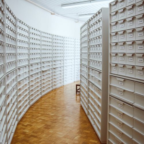 ula-kuzma-9i4DHlC80AQ-unsplash